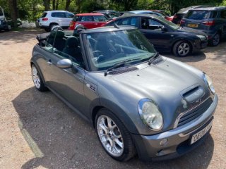 /photos/10374/0539395e-6a10-469d-96cf-5b5501373255_i320x240.jpg