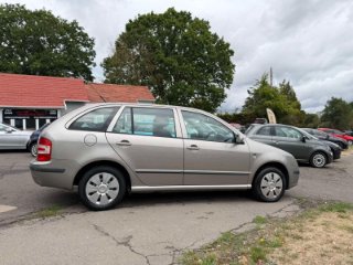 /photos/10374/33f7c879-a1fb-4b51-80f6-0bffe11c6413_i320x240.jpg