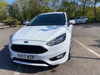 FORD FOCUS 1.0T ECOBOOST ST LINE EURO 6 S S 5DR 4,145 MONTHLY FROM... image 6