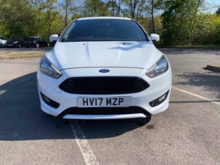 FORD FOCUS 1.0T ECOBOOST ST LINE EURO 6 S S 5DR 4,145 MONTHLY FROM... image 4