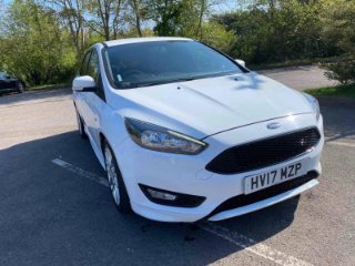 FORD FOCUS 1.0T ECOBOOST ST LINE EURO 6 S S 5DR 4,145 MONTHLY FROM... image 3